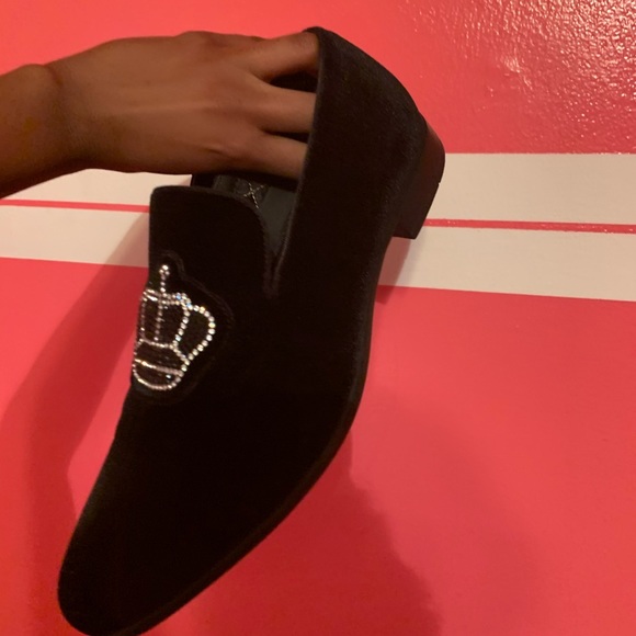 Black Loafers - Picture 1 of 3